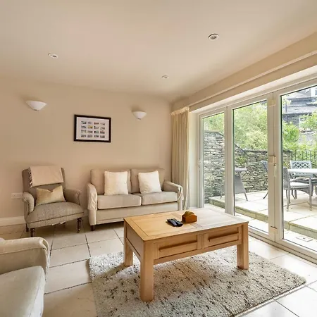 3 Bed In Ambleside Oc-Lr126 Ambleside